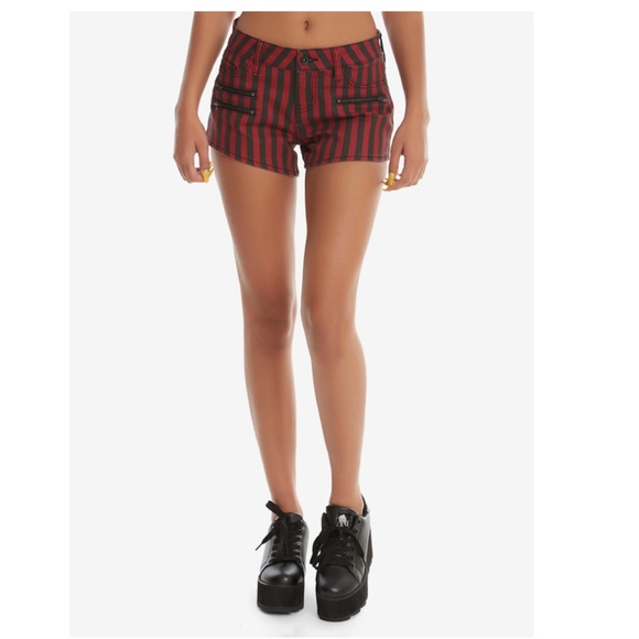 Blackheart Pants - BLACKHEART Hot Topic Black and Red Striped Low Rise Shorts Size Jrs 5